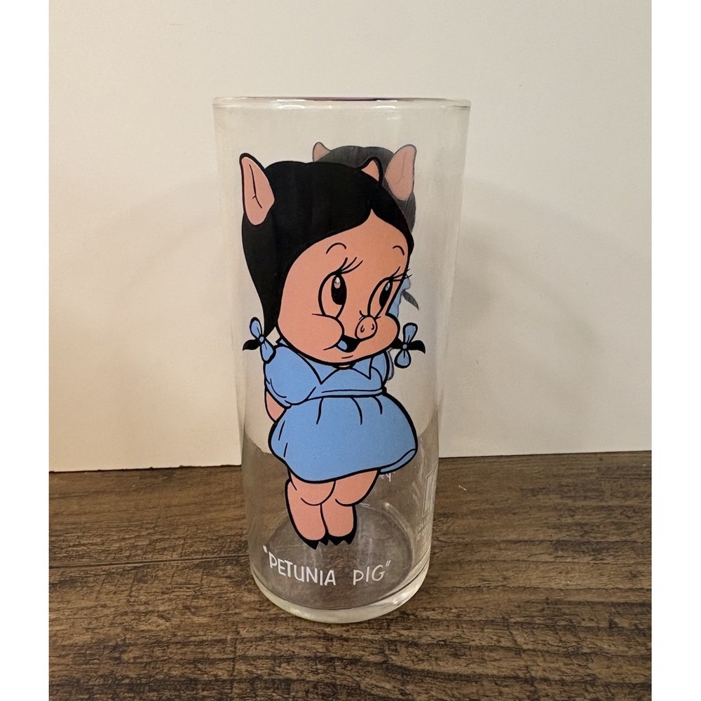 Vintage 1973 Looney Tunes Petunia Pig Pepsi Collector Series Glass Warner Bros